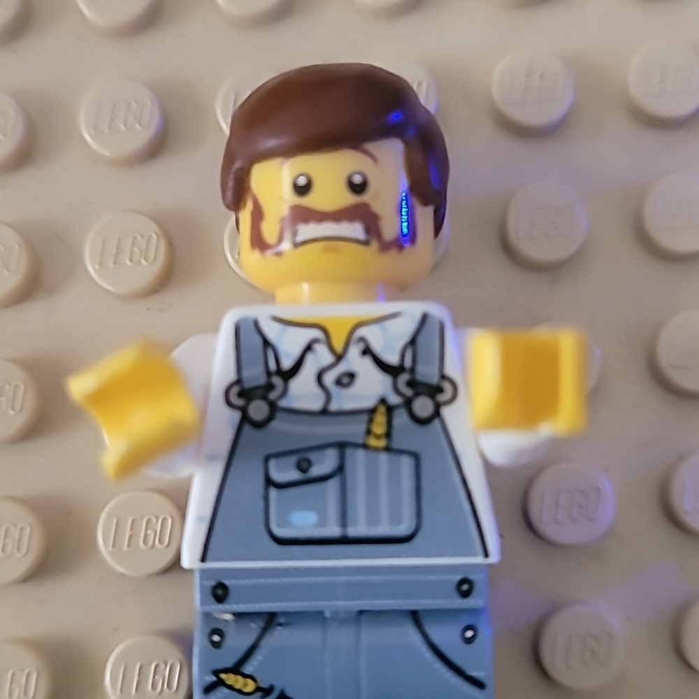 Lego Space Alien Conquest Farmer - Picture 2 of 4